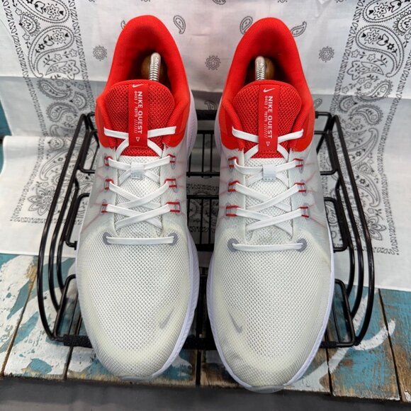Nike Quest 4 Red White Gray Men's Running Shoes (DA1105-100) White Size 12 EUC - Picture 3 of 10